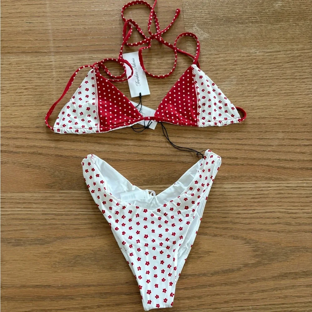 Frankie’s bikinis set - Picture 1 of 4